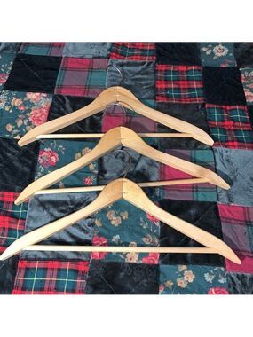 Unbranded Closet Accessories One Size Beige Wooden Hangers Set of 3